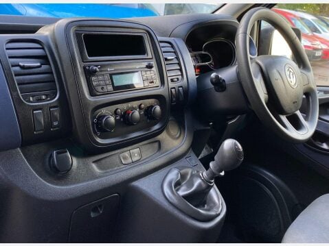 Vauxhall Vivaro 1.6 CDTi 2700 BiTurbo Panel Van 5dr Diesel Manual L1 H1 Euro 6 (s/s) (125 p 35