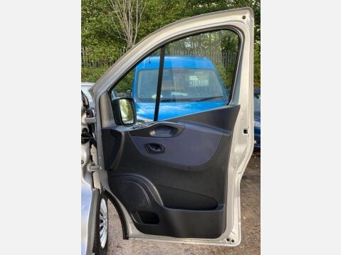 Vauxhall Vivaro 1.6 CDTi 2700 BiTurbo Panel Van 5dr Diesel Manual L1 H1 Euro 6 (s/s) (125 p 23