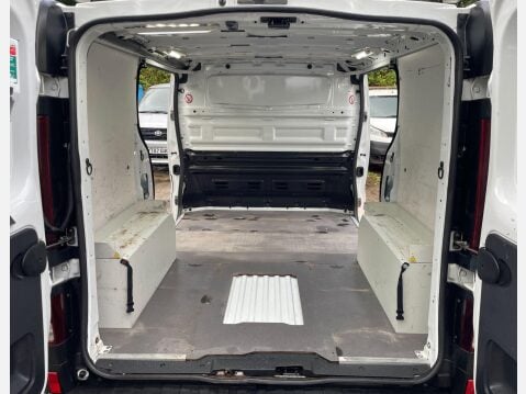 Vauxhall Vivaro 1.6 CDTi 2700 BiTurbo ecoFLEX Panel Van 5dr Diesel Manual L1 H1 Euro 5 (s/s 13