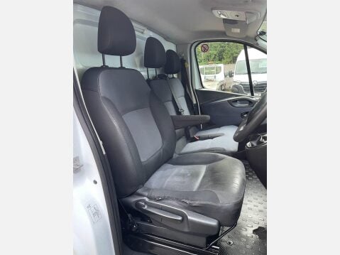 Vauxhall Vivaro 1.6 CDTi 2700 BiTurbo ecoFLEX Panel Van 5dr Diesel Manual L1 H1 Euro 5 (s/s 26