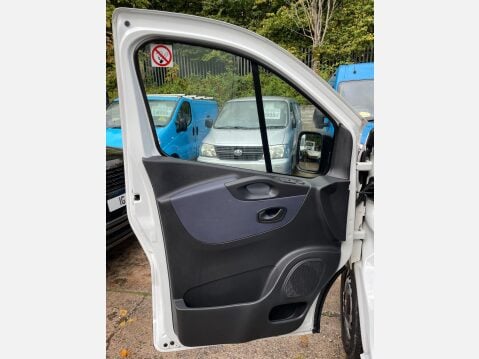 Vauxhall Vivaro 1.6 CDTi 2700 BiTurbo ecoFLEX Panel Van 5dr Diesel Manual L1 H1 Euro 5 (s/s 35