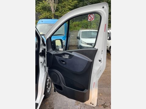 Vauxhall Vivaro 1.6 CDTi 2700 BiTurbo ecoFLEX Panel Van 5dr Diesel Manual L1 H1 Euro 5 (s/s 23