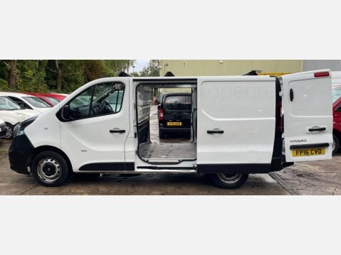Vauxhall Vivaro 1.6 CDTi 2700 BiTurbo ecoFLEX Panel Van 5dr Diesel Manual L1 H1 Euro 5 (s/s 17
