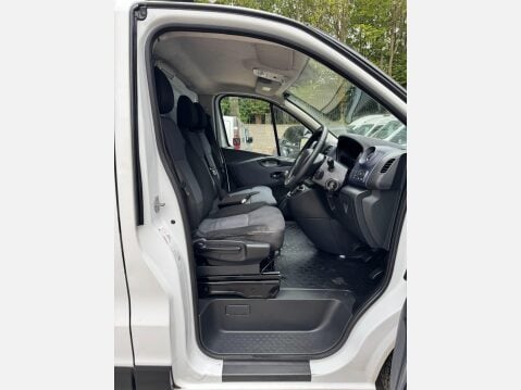 Vauxhall Vivaro 1.6 CDTi 2700 BiTurbo ecoFLEX Panel Van 5dr Diesel Manual L1 H1 Euro 5 (s/s 29