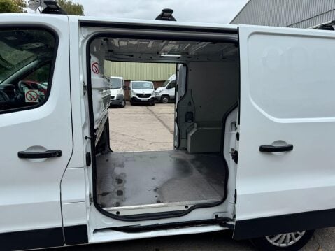 Vauxhall Vivaro 1.6 CDTi 2700 BiTurbo ecoFLEX Panel Van 5dr Diesel Manual L1 H1 Euro 5 (s/s 23