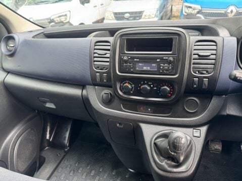 Vauxhall Vivaro 1.6 CDTi 2700 BiTurbo ecoFLEX Panel Van 5dr Diesel Manual L1 H1 Euro 5 (s/s 36