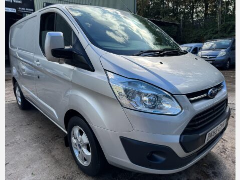 Ford Transit Custom 2.2 TDCi 270 Limited Panel Van 5dr Diesel Manual L1 H1 (186 g/km, 123 bhp) 4
