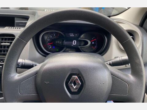 Renault Trafic 1.6 dCi 27 Business Panel Van 5dr Diesel Manual SWB Standard Roof Euro 6 (1 26