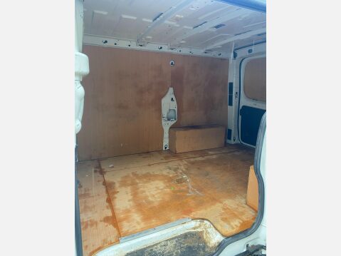 Renault Trafic 1.6 dCi 27 Business Panel Van 5dr Diesel Manual SWB Standard Roof Euro 6 (1 18