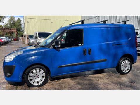 Fiat Doblo 1.6 JTD MultiJet 16v N1 SX Combi Van 4dr Diesel Comfort-Matic L1 (141 g/km, 20