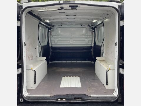 Vauxhall Vivaro 1.6 CDTi 2900 ecoFLEX L1 H1 Euro 5 (s/s) 5dr 19