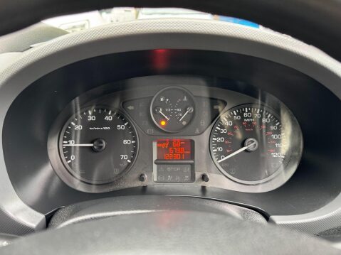 Citroen Berlingo 1.6 BlueHDi 625 LX L1 5dr 28