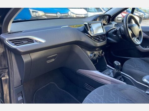 Peugeot 2008 1.6 BlueHDi Active SUV 5dr Diesel Manual Euro 6 (75 ps) 39