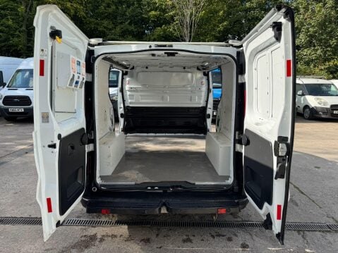 Vauxhall Vivaro 1.6 CDTi 2900 ecoFLEX L1 H1 Euro 5 (s/s) 5dr 16