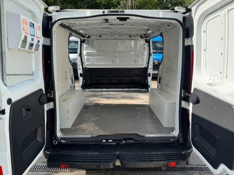 Vauxhall Vivaro 1.6 CDTi 2900 ecoFLEX L1 H1 Euro 5 (s/s) 5dr 17