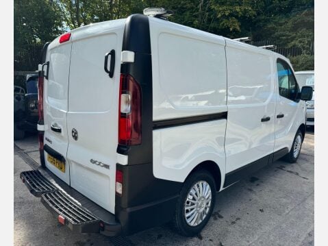 Vauxhall Vivaro 1.6 CDTi 2900 ecoFLEX L1 H1 Euro 5 (s/s) 5dr 12