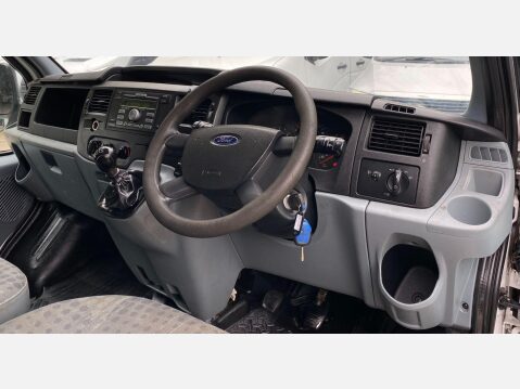 Ford Transit 2.2 TDCi 350 RWD L3 4dr (DRW) 26