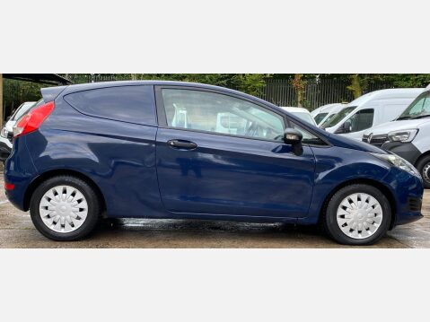 Ford Fiesta 1.6 TDCi ECOnetic Panel Van 3dr Diesel Manual (110 g/km, 94 bhp) 7