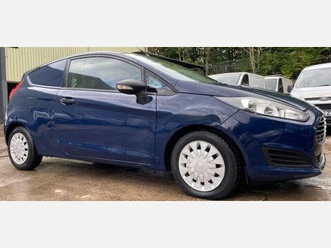 Ford Fiesta 1.6 TDCi ECOnetic Panel Van 3dr Diesel Manual (110 g/km, 94 bhp) 5