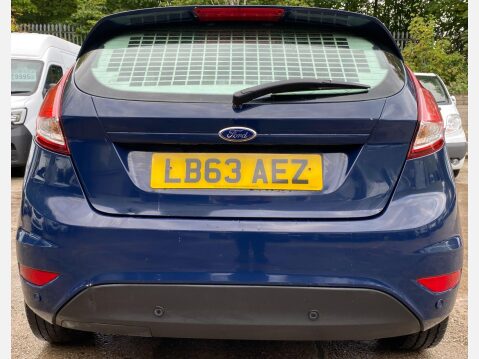 Ford Fiesta 1.6 TDCi ECOnetic Panel Van 3dr Diesel Manual (110 g/km, 94 bhp) 10