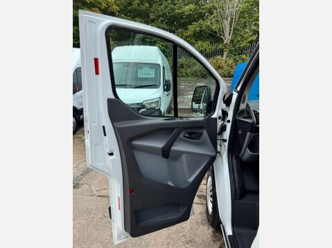 Ford Transit Custom 2.0 TDCi 310 L1 H1 5dr 38