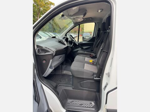 Ford Transit Custom 2.0 TDCi 310 L1 H1 5dr 39