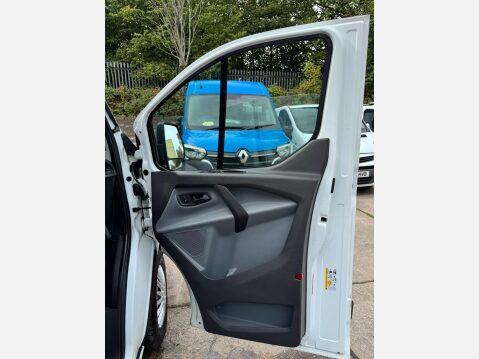 Ford Transit Custom 2.0 TDCi 310 L1 H1 5dr 27