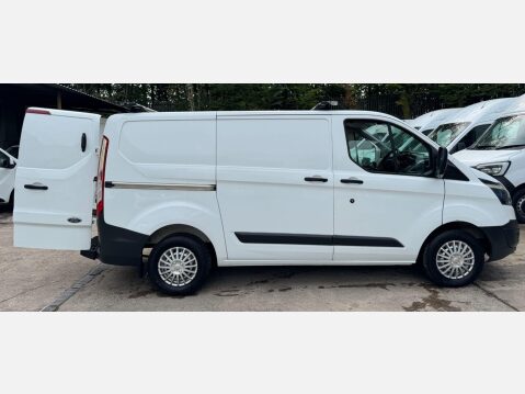 Ford Transit Custom 2.0 TDCi 310 L1 H1 5dr 9