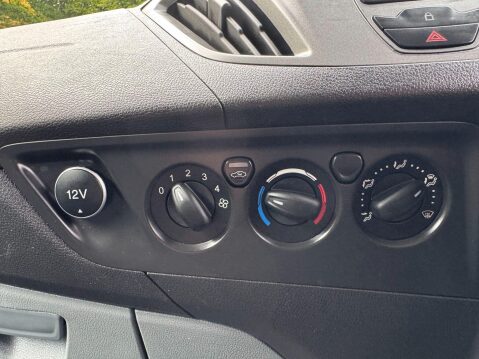 Ford Transit Custom 2.0 TDCi 310 L1 H1 5dr 37