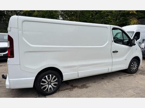 Vauxhall Vivaro 1.6 CDTi 2900 Sportive L2 H1 Euro 6 5dr 11