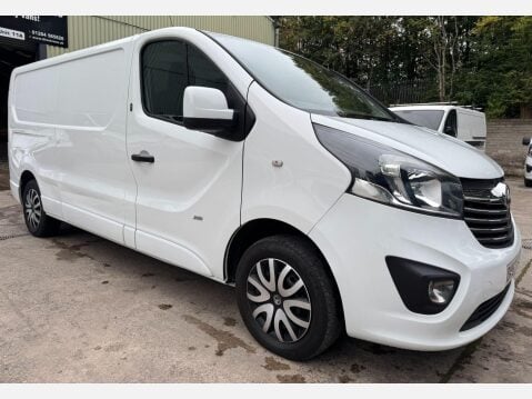 Vauxhall Vivaro 1.6 CDTi 2900 Sportive L2 H1 Euro 6 5dr 4