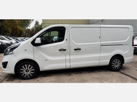Vauxhall Vivaro 1.6 CDTi 2900 Sportive L2 H1 Euro 6 5dr 24