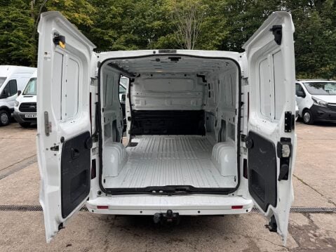 Vauxhall Vivaro 1.6 CDTi 2900 Sportive L2 H1 Euro 6 5dr 15