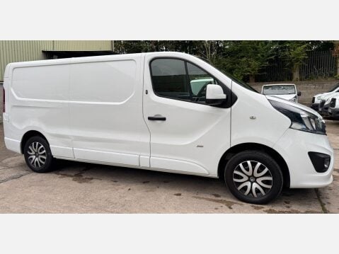 Vauxhall Vivaro 1.6 CDTi 2900 Sportive L2 H1 Euro 6 5dr 6