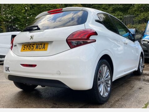 Peugeot 208 1.2 PureTech Active Hatchback 3dr Petrol Manual Euro 6 (82 ps) 8