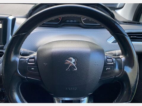 Peugeot 208 1.2 PureTech Active Hatchback 3dr Petrol Manual Euro 6 (82 ps) 22
