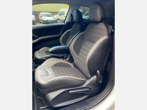 Peugeot 208 1.2 PureTech Active Hatchback 3dr Petrol Manual Euro 6 (82 ps) 30