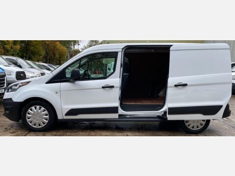 Ford Transit Connect 1.5 TDCi 210 Panel Van 5dr Diesel Manual L2 H1 (119 g/km, 118 bhp) 17