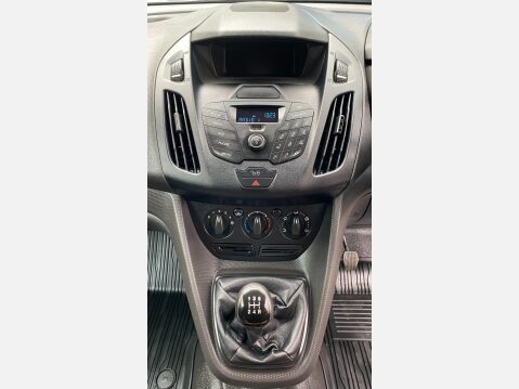 Ford Transit Connect 1.5 TDCi 210 Panel Van 5dr Diesel Manual L2 H1 (119 g/km, 118 bhp) 31