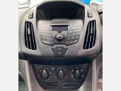 Ford Transit Connect 1.5 TDCi 210 Panel Van 5dr Diesel Manual L2 H1 (119 g/km, 118 bhp) 32