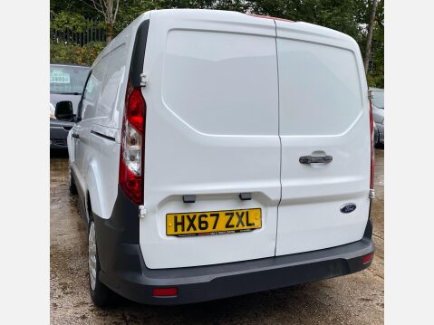 Ford Transit Connect 1.5 TDCi 210 Panel Van 5dr Diesel Manual L2 H1 (119 g/km, 118 bhp) 12