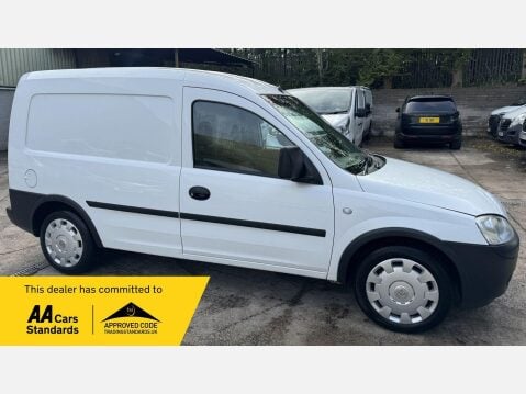 Vauxhall Combo 1.3 CDTi 1700 ecoFLEX 16v Panel Van 3dr Diesel Manual (134 g/km, 69 bhp) 1