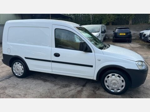 Vauxhall Combo 1.3 CDTi 1700 ecoFLEX 16v Panel Van 3dr Diesel Manual (134 g/km, 69 bhp) 5