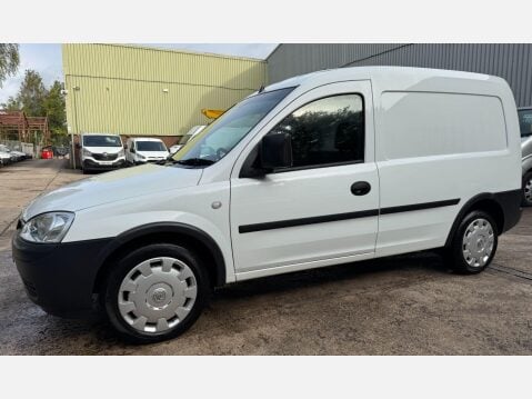 Vauxhall Combo 1.3 CDTi 1700 ecoFLEX 16v Panel Van 3dr Diesel Manual (134 g/km, 69 bhp) 20
