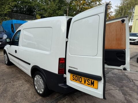 Vauxhall Combo 1.3 CDTi 1700 ecoFLEX 16v Panel Van 3dr Diesel Manual (134 g/km, 69 bhp) 16