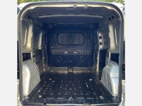 Vauxhall Combo 1.3 CDTi 2000 16v Sportive FWD L1 H1 3dr 12