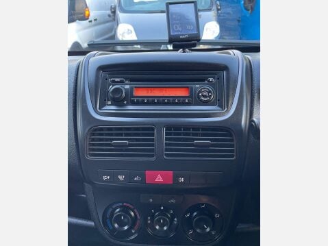 Vauxhall Combo 1.3 CDTi 2000 16v Sportive FWD L1 H1 3dr 32