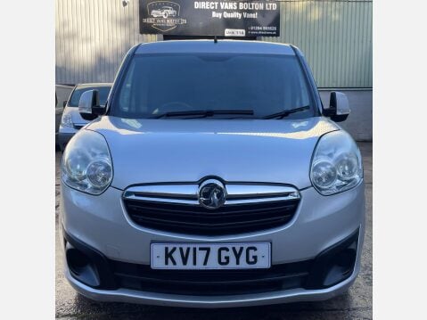 Vauxhall Combo 1.3 CDTi 2000 16v Sportive FWD L1 H1 3dr 23