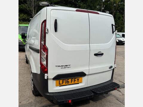 Ford Transit Custom 2.2 TDCi 310 ECOnetic L1 H1 5dr 21