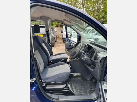 Citroen Nemo Multispace 1.4i MPV 5dr Petrol Manual Euro 4 (75 ps) 25